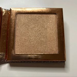 Dose of Colors x Desi x Katy Highlighter Chasing the Sun